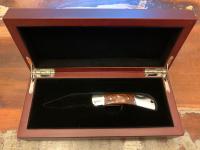 2.5″ Gentleman’s Pocket Knife in Wood Box